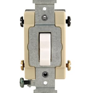 Leviton 20 amps Toggle Switch White 1 pk