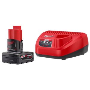 Milwaukee M12 12 V 4 Ah Lithium-Ion Battery and Charger Starter Kit
