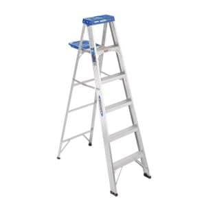 Werner 5 ft. H Aluminum Step Ladder Type I 250 lb. capacity