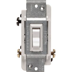 Leviton CSA 15 amps Toggle Switch White 1 pk
