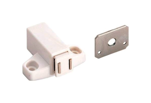Amerock 2 in. W X 1-11/16 in. L White Steel Touch Latch 1 pk