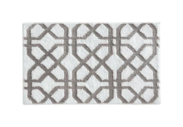 InterDesign 34 in. L X 21 in. W Beige/Ivory Microfiber Polyester Bath Spa Rug