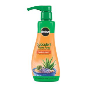 Miracle-Gro Succulent Liquid Cacti, Jade and Aloe Plant Food 8 oz