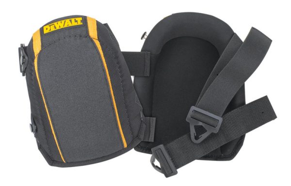 DeWalt 7 in. L X 4.25 in. W Foam Knee Pads Black One Size Fits All