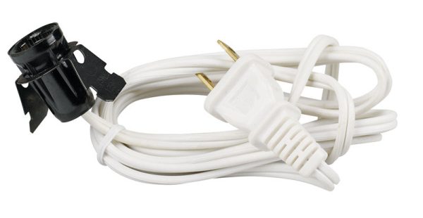 Westinghouse 18/2 6 ft. L Cord w/Snap-In Pigtail Candelabra Base Socket