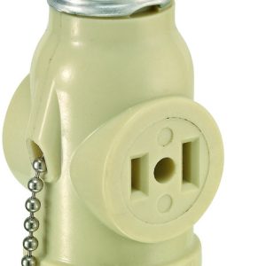 Leviton Plastic Medium Base Lampholder w/Outlet & Pull Chain 1 pk