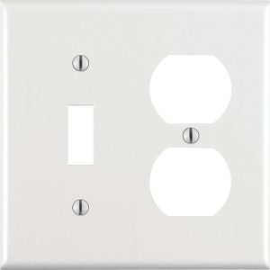 Leviton White 2 gang Thermoset Plastic Duplex/Toggle Wall Plate 1 pk