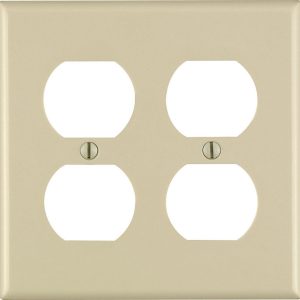 Leviton Ivory 2 gang Thermoset Plastic Duplex Outlet Wall Plate 1 pk