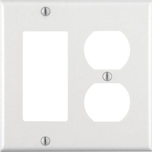 Leviton White 2 gang Thermoset Plastic Receptacle Wall Plate 1 pk