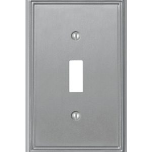 Amerelle Metro Brushed Nickel Gray 1 gang Die-Cast Metal Toggle Wall Plate 1 pk